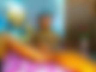chrisshott's Live Sex Cam Show