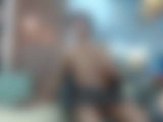 Live cam show with chrisshott - White on TeamSkeetLive | colombia