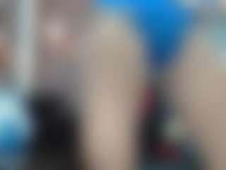 Live cam show with chrisshott - Smoking on Camsoda