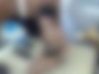 Live cam show with chrisshott - Brown Eyes on Camsoda