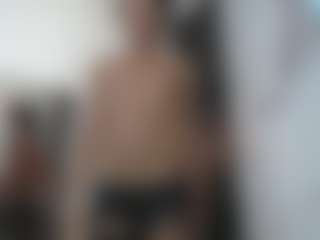 chrisshott's Live Sex Cam Show