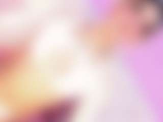 Live cam show with DaleskaSanchez - Spank on wildcum.com