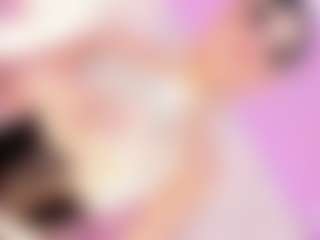 Live cam show with DaleskaSanchez - Smoking on Camsoda