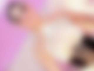 Live cam show with DaleskaSanchez - Smoking on Camsoda