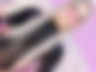 Live cam show with DaleskaSanchez - Black Hair on Camming Site