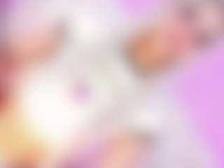 Show de cam en vivo con DaleskaSanchez - Smoking en Camsoda