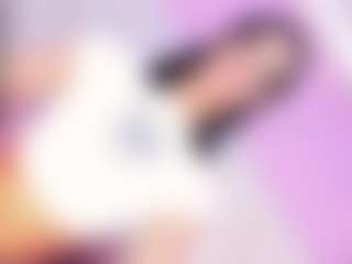 Live cam show with DaleskaSanchez - Spank on crypto-cams