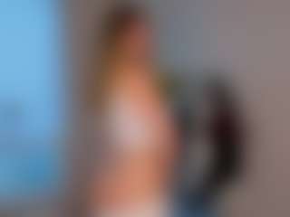 JeanelleJue's Live Sex Cam Show