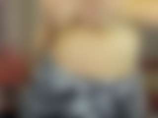 Live cam show with Marie - Blonde Hair on studioflirtlive.com