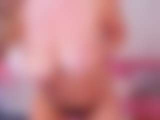 Live cam show with Marie - Hairy Pussy MILF on Uber Horny