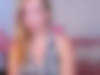 Live cam show with Marie - Hairy Pussy MILF on Dolls Live