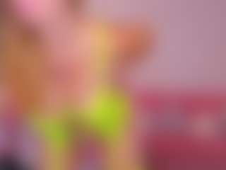 Live cam show with Marie - Hairy Pussy on realtime-chat