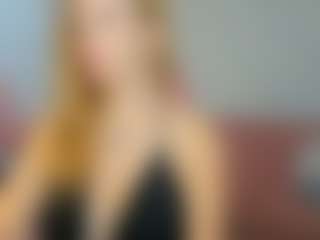 Live cam show with Marie - Blonde Hair on fuklive.com