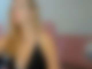 Live cam show with Marie - Mature on Camsoda