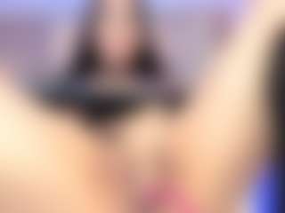 Live cam show with Mia K - Fetish on TeamSkeetLive