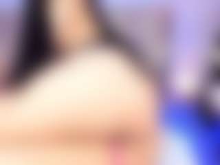 Live cam show with Mia K - Petite on hrnylive.com