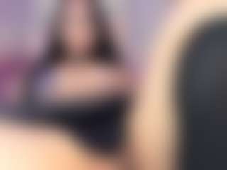 Live cam show with Mia K - Double Penetration on mypornchat.com