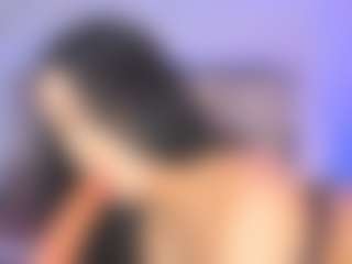 Live cam show with Mia K - Big Ass on Chatstar