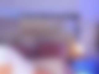 Live cam show with Mia K - Shaved Pussy on SinfulBabes