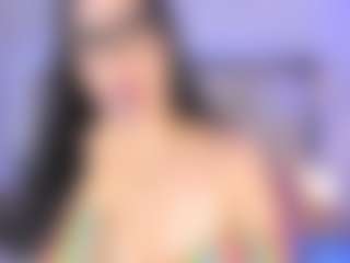 Live cam show with Mia K - Flashing on TeamSkeetLive