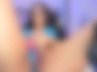 Live cam show with Mia K - Dildo Or Vibrator on Porn Luv