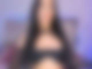 Live cam show with Mia K - Blowjob on Camsoda