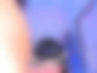 Live cam show with Mia K - Anal Brown Hair on Camsoda