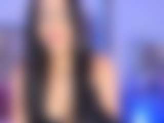 Live cam show with Mia K - Petite on Camsoda