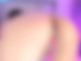 Live cam show with Mia K - Smoking on Camsoda