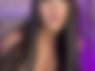 Live-Cam-Show mit Mia K - Flashing auf Camsoda