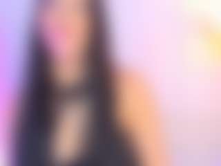 Live cam show with Mia K - Cum on TeamSkeetLive