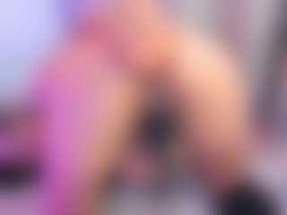 Live cam show with Mia K - Spank BBW on CamClone