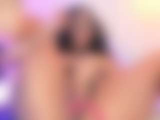 Live cam show with Mia K - Squirt on SquirtSoMuch