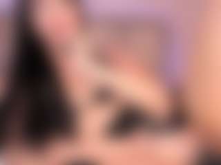 Live cam show with Mia K - Spank Latina on hotwifechat.live | colombia