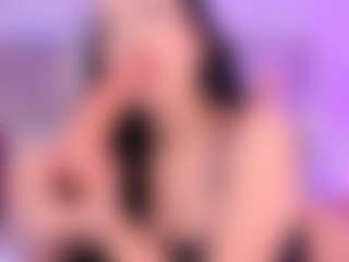 Live cam show with Mia K - Anal Teen (18+) on Camsoda