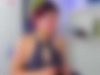 Live cam show with Raven-rouge - Butt Plug on Soda Cam
