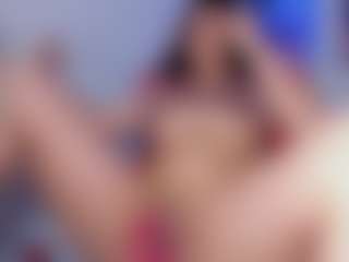 Live cam show with Raven-rouge - HD on Livezox