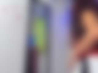 Live cam show with Raven-rouge - Facial on SpankPalCams