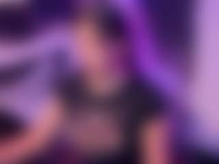 Live cam show with Raven-rouge - Skinny on Strip Flash - Live Sex Shows