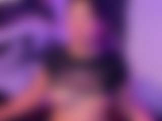 Raven-rouge's Live Sex Cam Show