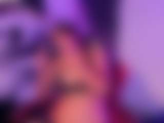 Raven-rouge's Live Sex Cam Show