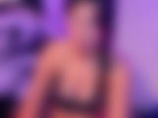 Raven-rouge's Live Sex Cam Show
