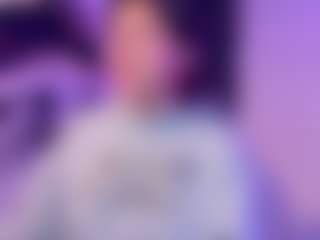 Live cam show with Raven-rouge - American Petite on Mixed Magazine Live | colombia