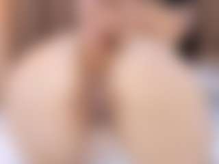 Live cam show with Amy-wats0n - Lush on Milfs Live