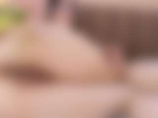 Live cam show with Amy-wats0n - Big Tits on Milf Play