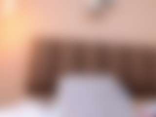 Live cam show with Amy-wats0n - Average on PervPlay.com