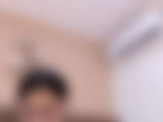 Live cam show with Amy-wats0n - Butt Plug on luckytryst.com