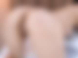 Live cam show with Amy-wats0n - Big Tits on Camversity