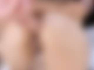 Live cam show with Amy-wats0n - Average on Camsoda