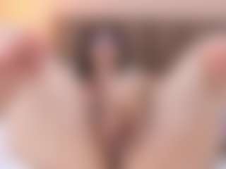 Amy-wats0n's Live Sex Cam Show